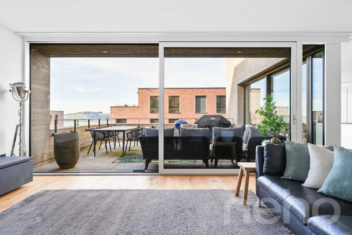 Exclusive Residence in St. Gallen - Modern Living with Panoramic Views - Photo 4 of 12