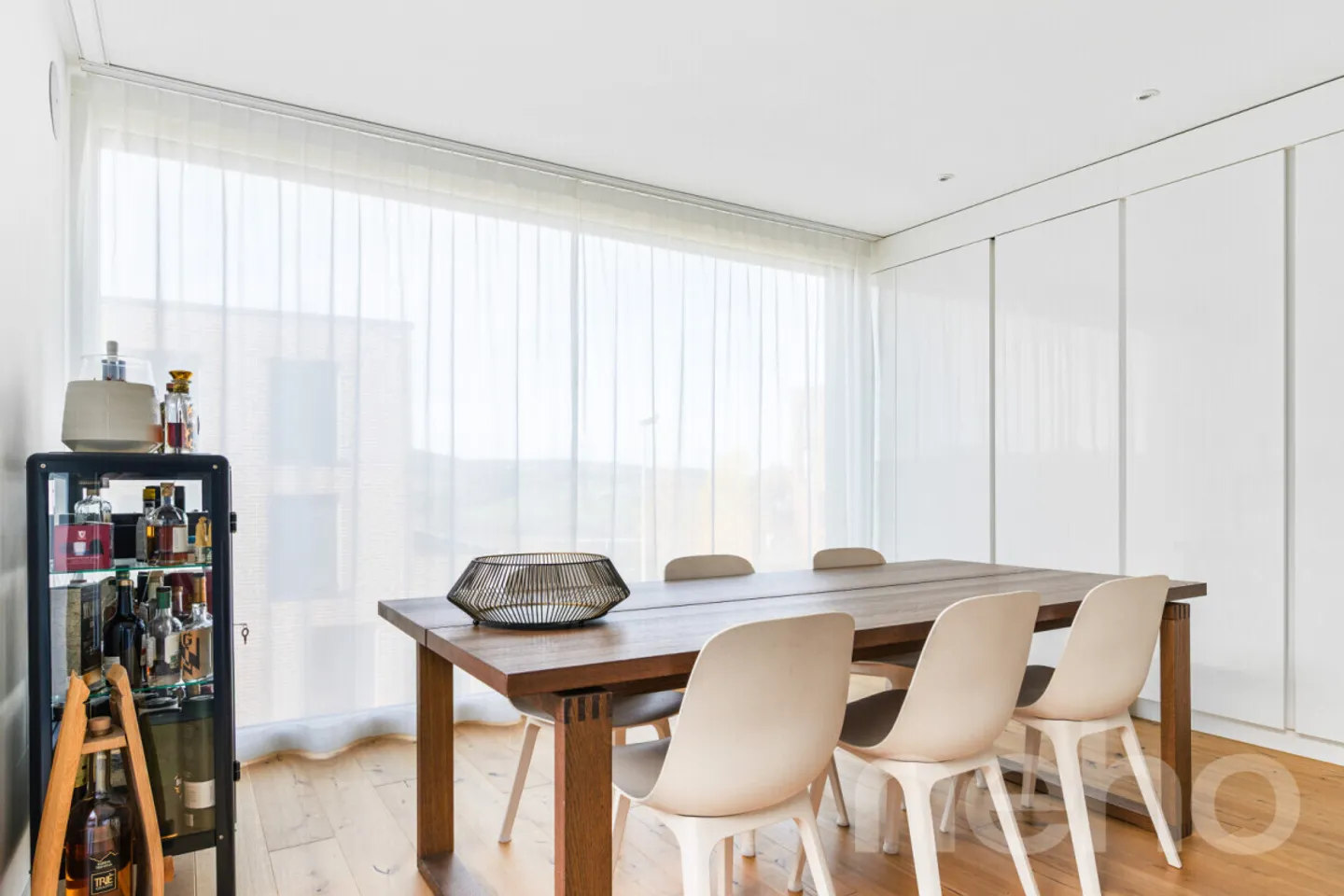 Exclusive Residence in St. Gallen - Modern Living with Panoramic Views - Photo 7 of 12