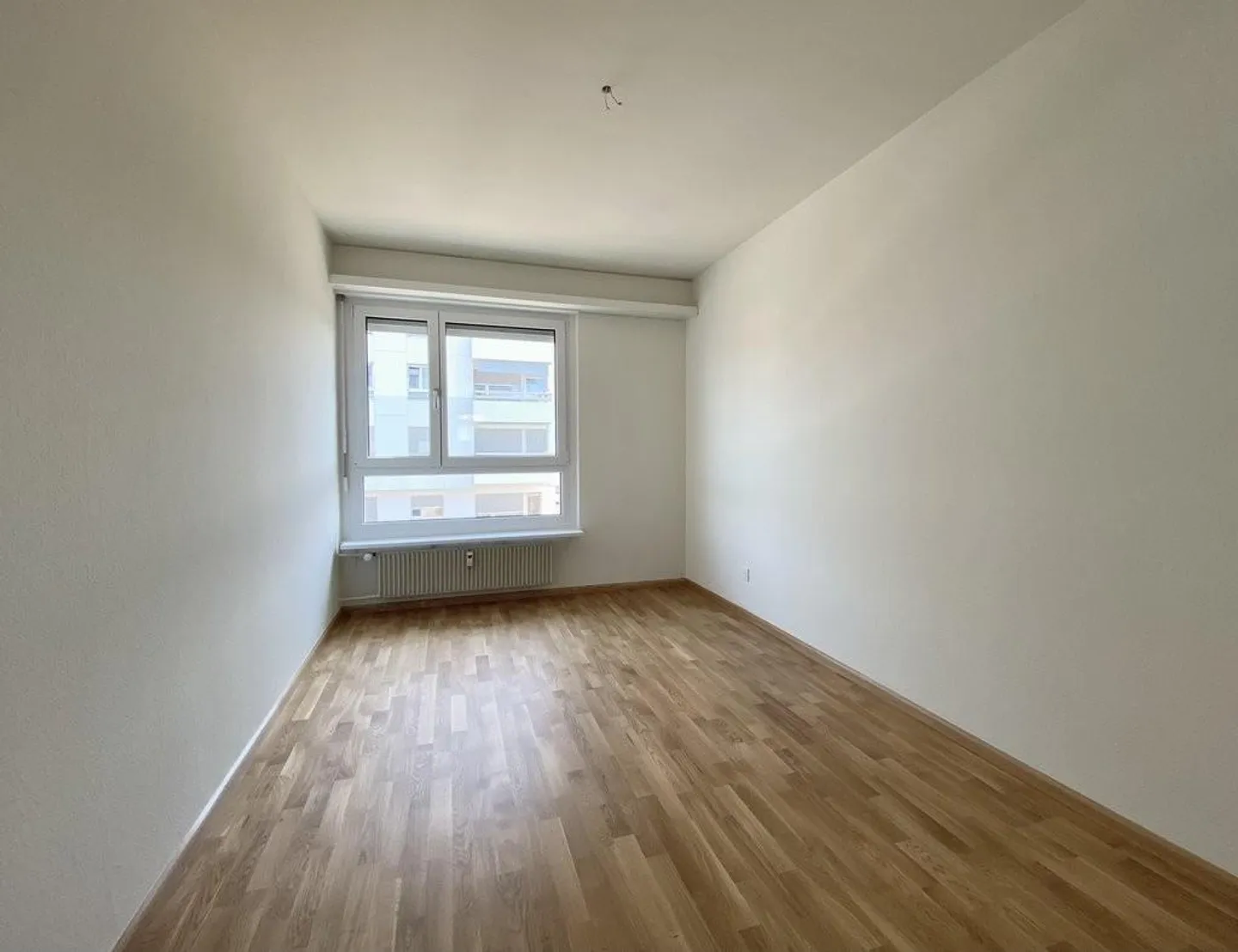 Cozy 4.5-room apartment in beautiful Birsfelden - Photo 8 of 10