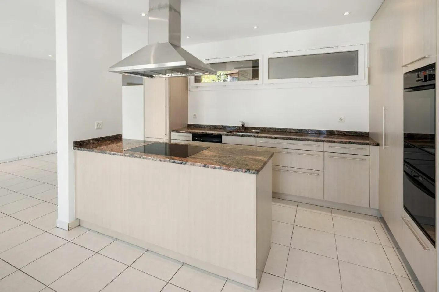 Zentrale Wohnung in Uster - Foto 2 von 17
