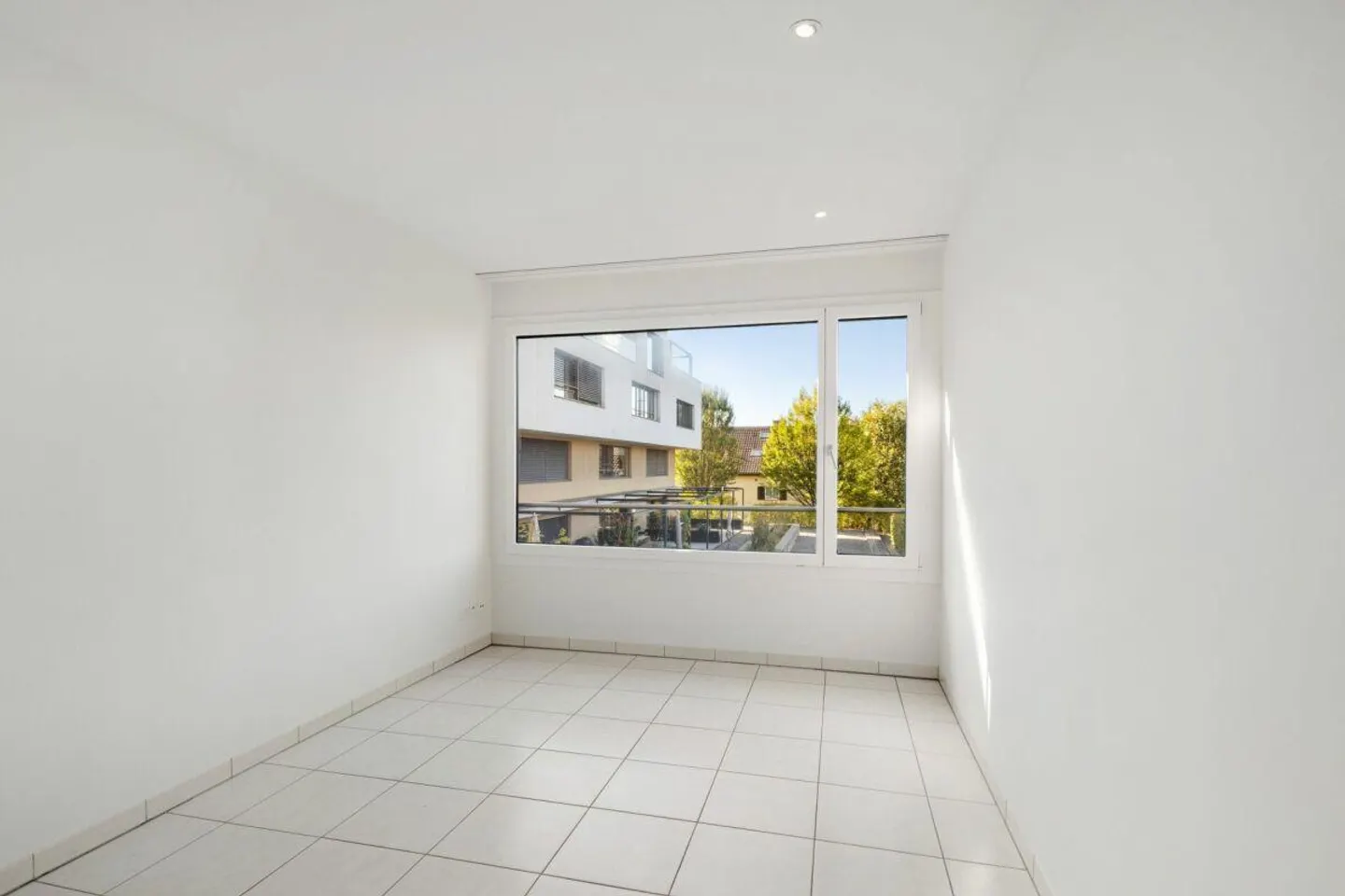 Zentrale Wohnung in Uster - Foto 12 von 17