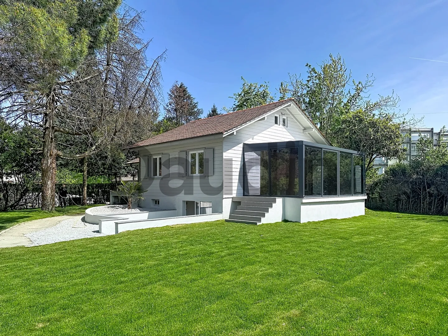 Renovated Family Home in Vernier - Photo 2 of 11