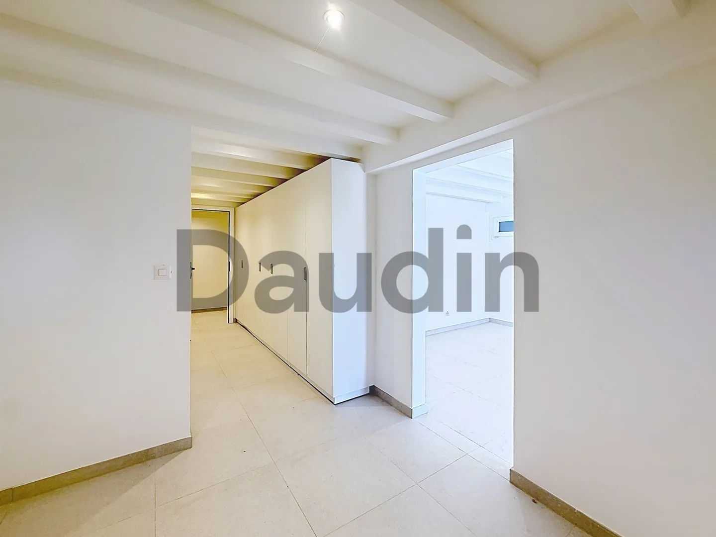 Renovated Family Home in Vernier - Photo 8 of 11