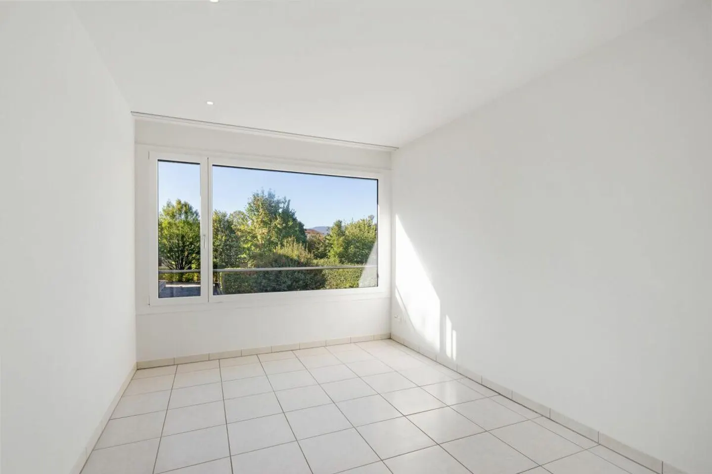 Zentrale Wohnung in Uster - Foto 10 von 17