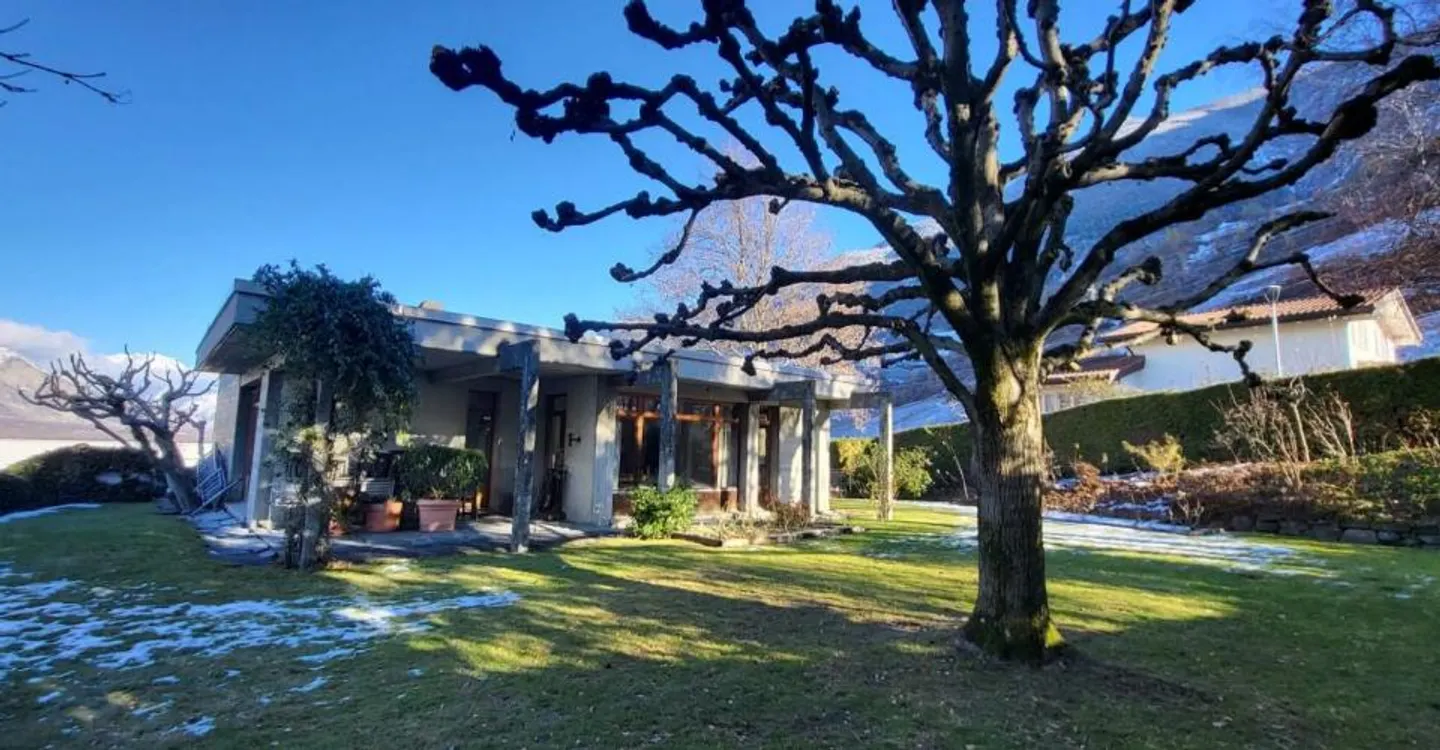 Villa Spaziosa in Zona Tranquilla - Foto 1 di 13