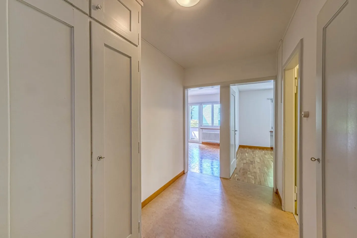 Bright Apartment in Zuchwil - Photo 5 of 8