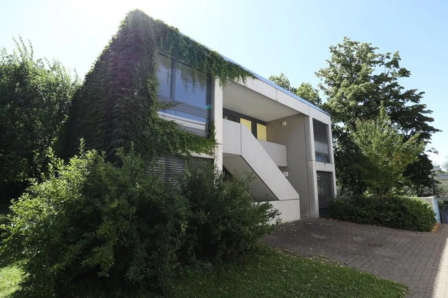 Charmante Wohnung am Bruderholz - Foto 1 von 4