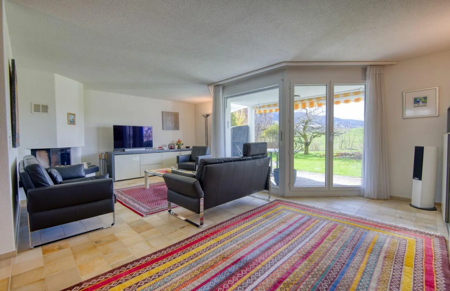 Charmantes Haus mit Seeblick - Foto 3 von 14