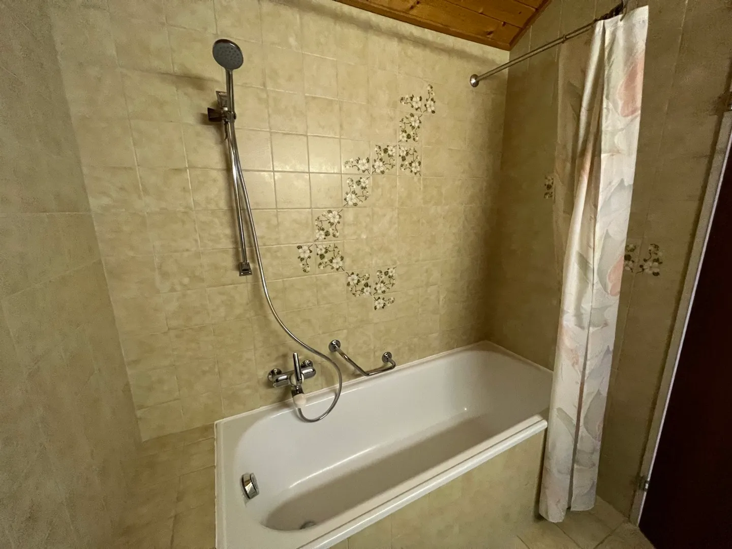 Beautiful Double Studio/Penthouse - Photo 6 of 6