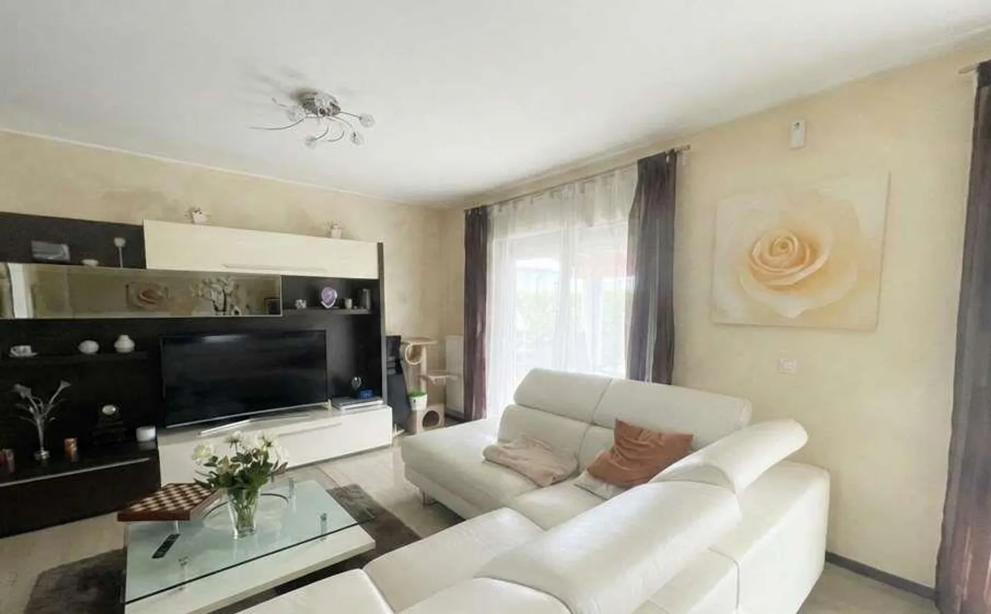 House for a family in Mezzovico for sale - Photo 2 of 13