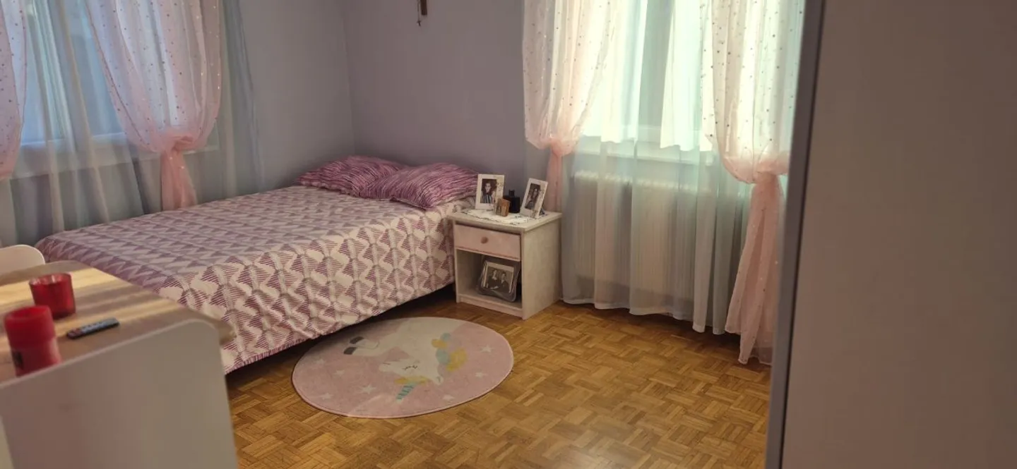 Ampio appartamento di 5.5 locali - Foto 2 di 10