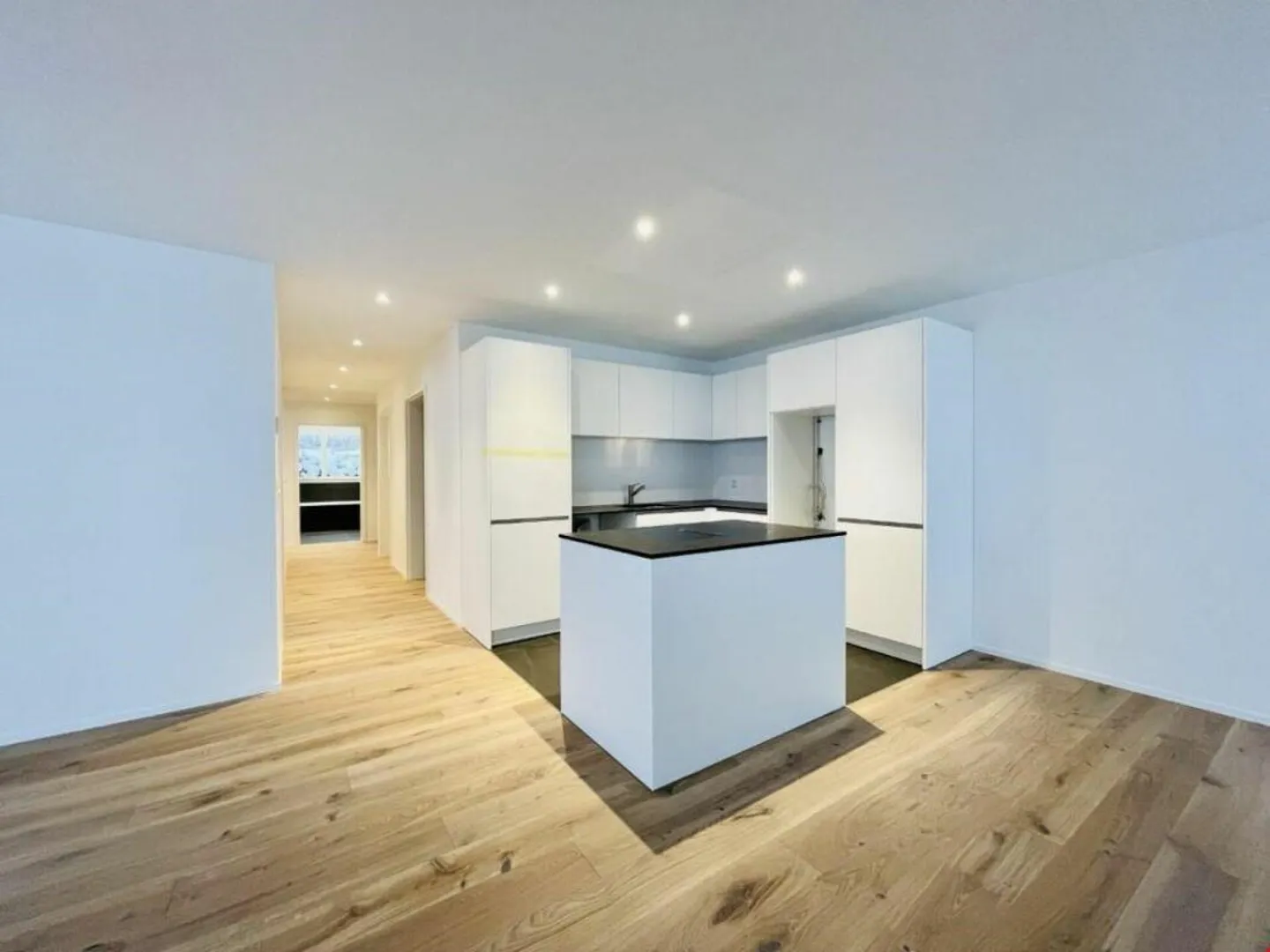 Modernes Apartment mit Aussicht - Foto 3 von 14