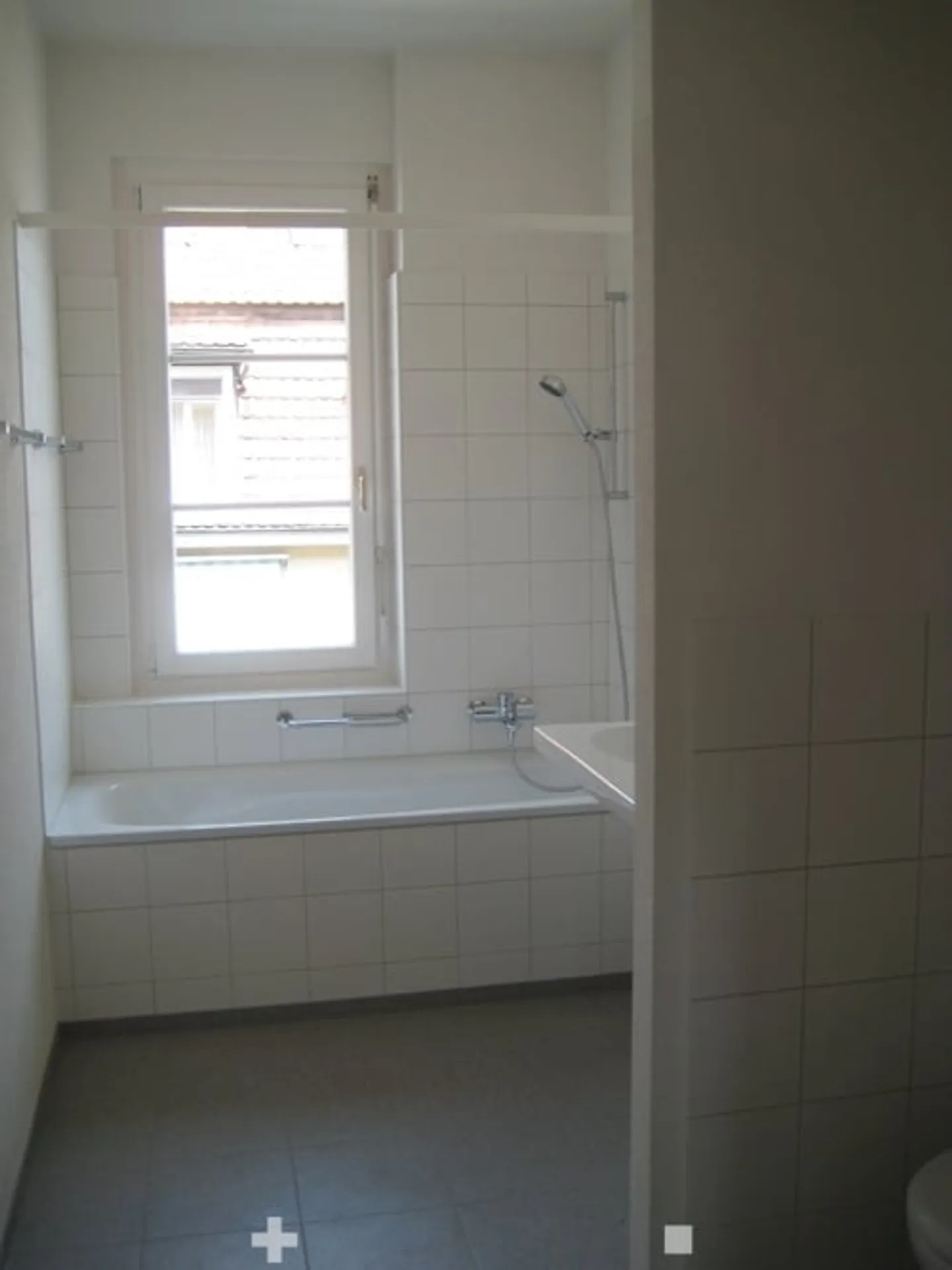 Charmante Altbauwohnung mit Balkon - Foto 7 von 10