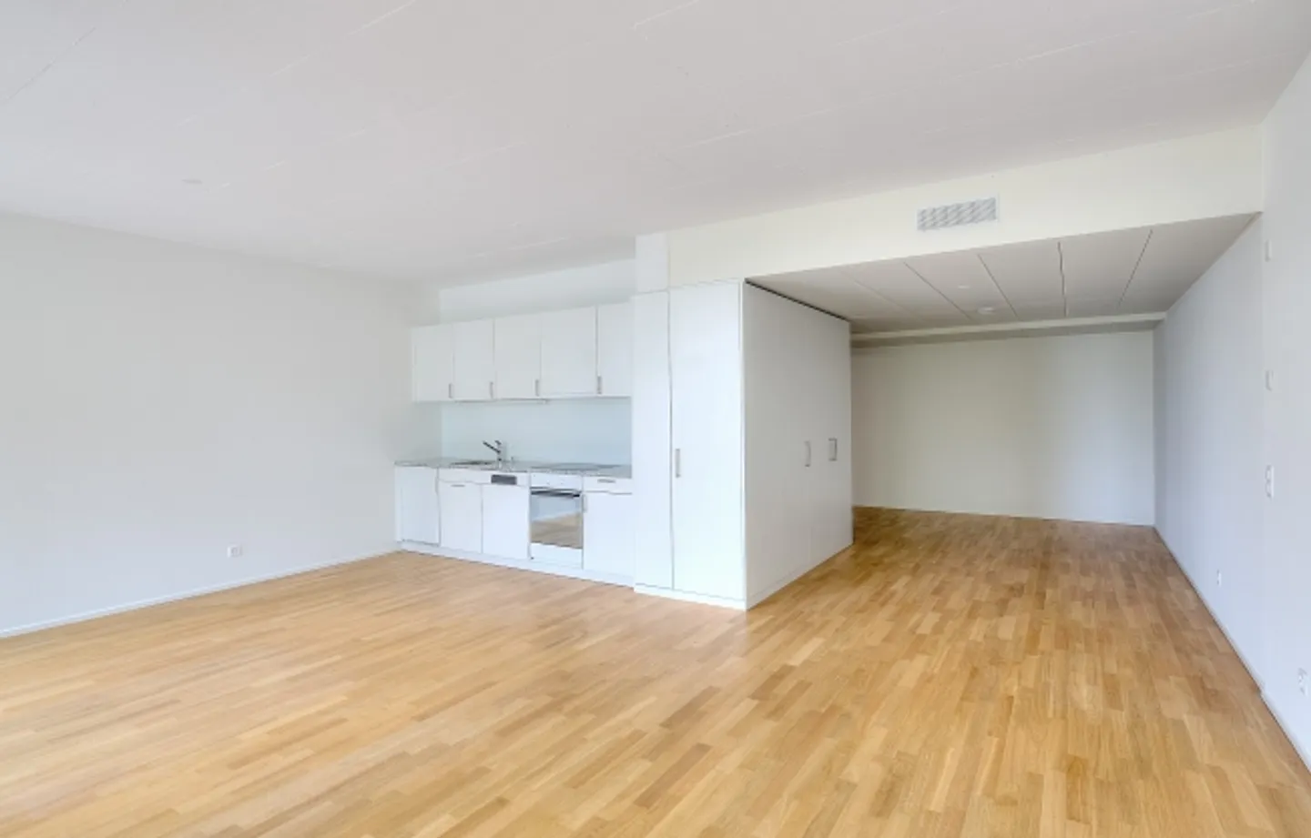 Studio Moderno Vicino alla Stazione - Foto 1 di 1