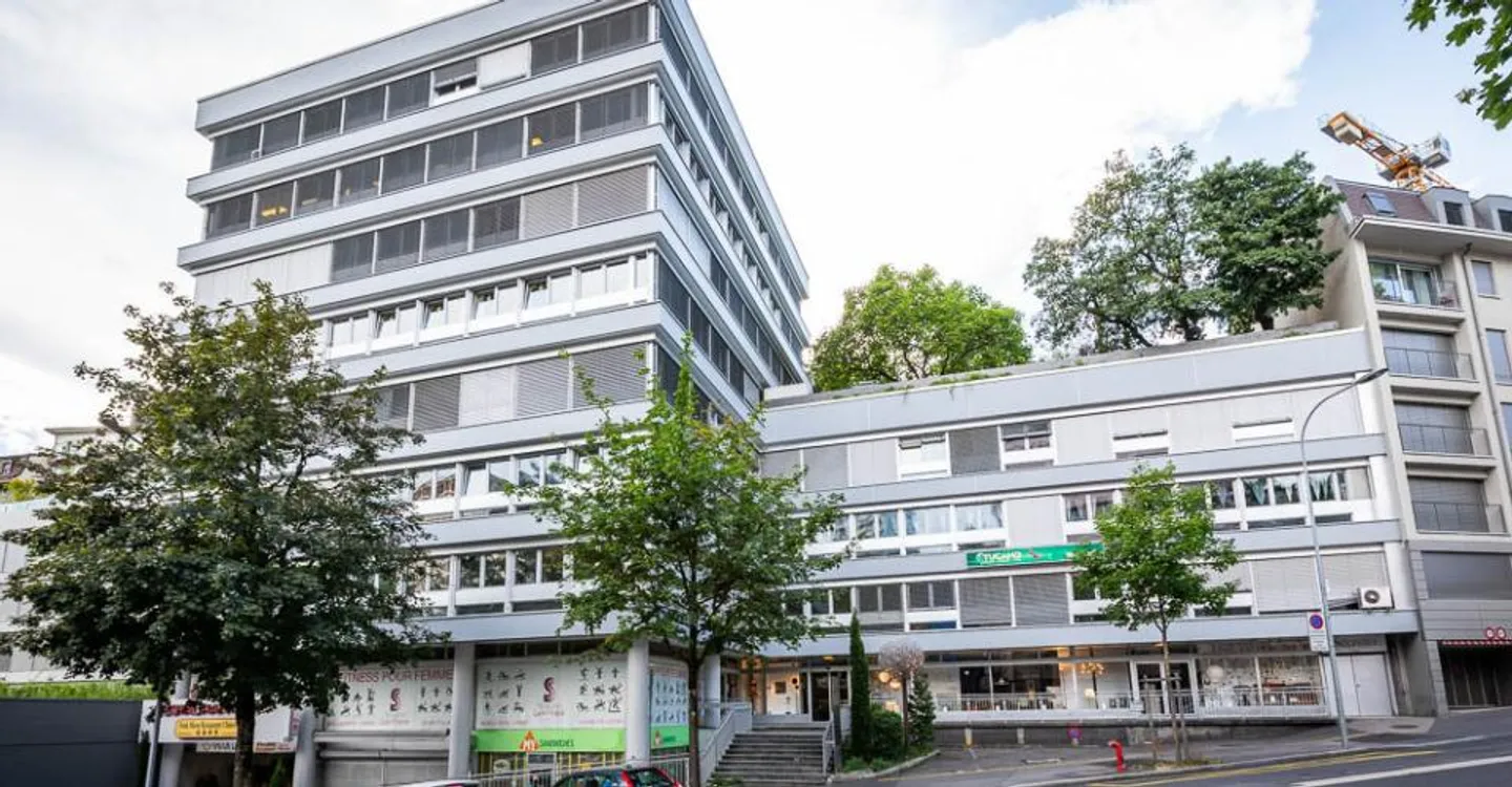 123m2 Workshop - Downtown Lausanne - Summer 2026 - Photo 2 of 4