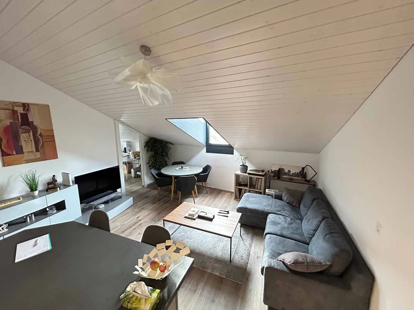 Charming Duplex Apartment - Photo 2 of 7