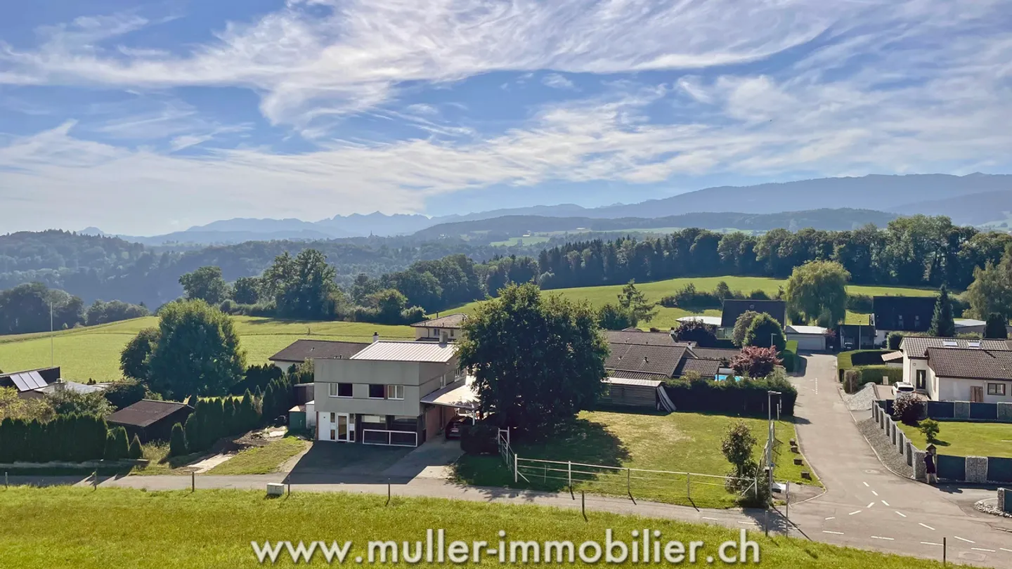 Magnifico appartamento a Posieux, a 8 minuti da Avry-sur-Matran - Foto 7 di 13