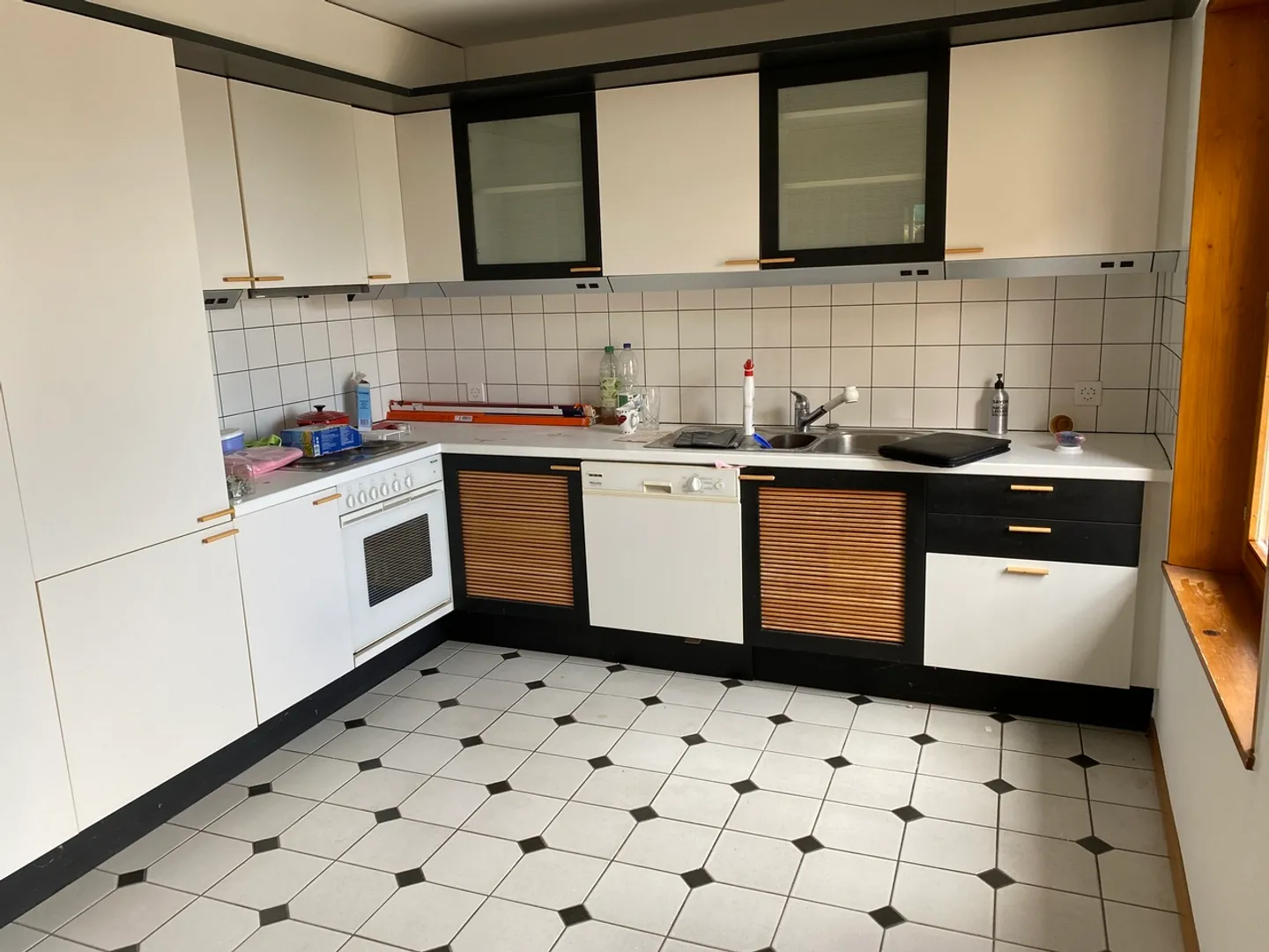 Da Cogliere: Edificio Affittato e Ristrutturato? Redditività Garantita - Foto 3 di 10