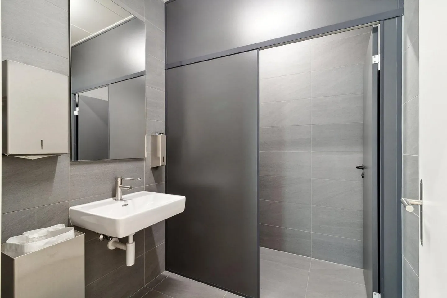 Vielseitige Gewerbefläche - Foto 4 von 5