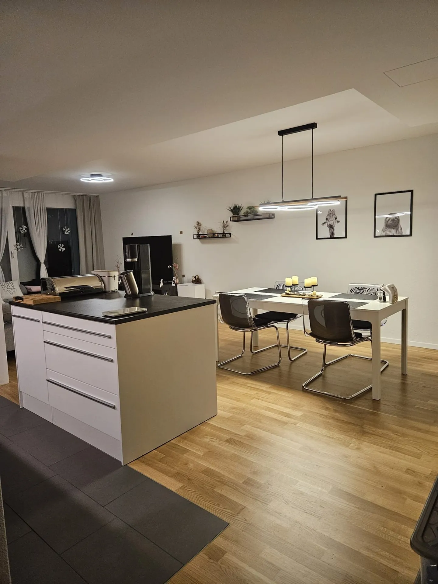 Appartement lumineux de 3,5 pièces avec 115 m² – calme et pourtant central - Photo 3 sur 14