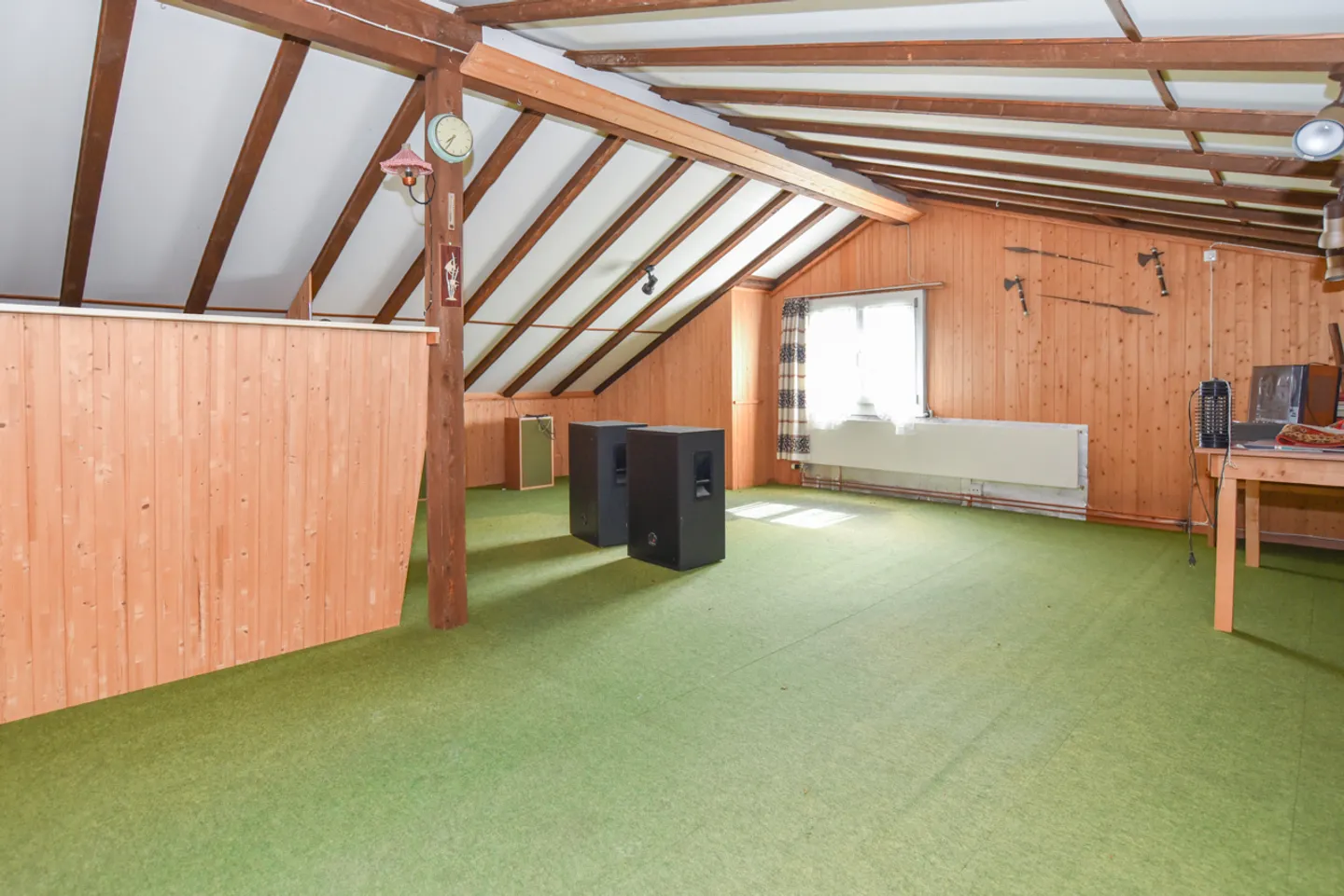 Charming Family Home with Garden - Photo 13 of 13