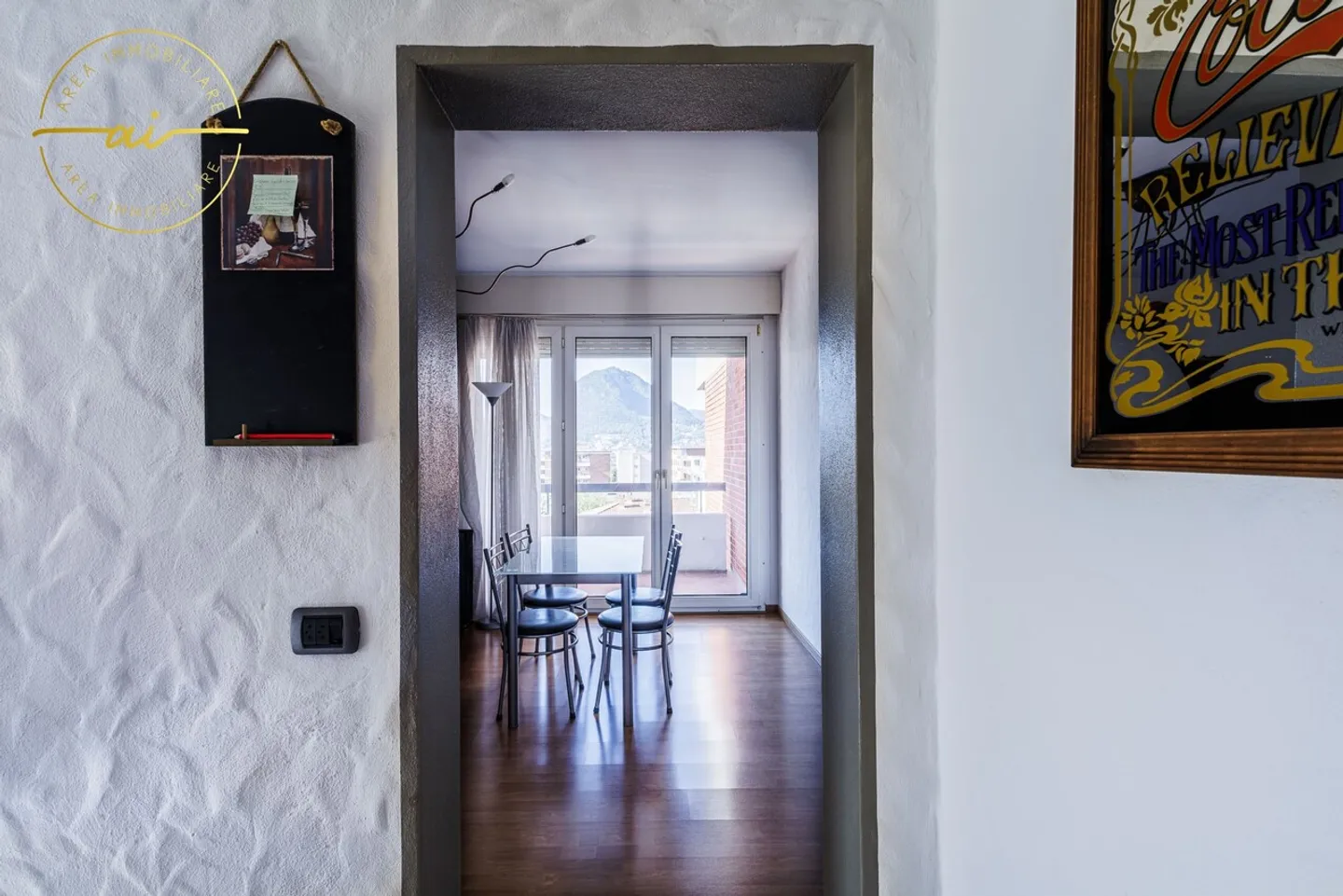 Appartamento moderno e luminoso di 2,5 stanze con terrazza e balcone – Lugano - Foto 4 di 13