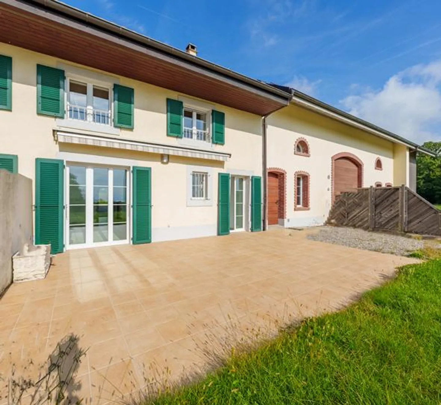 Charmante Familienvilla in Gilly - Foto 1 von 9