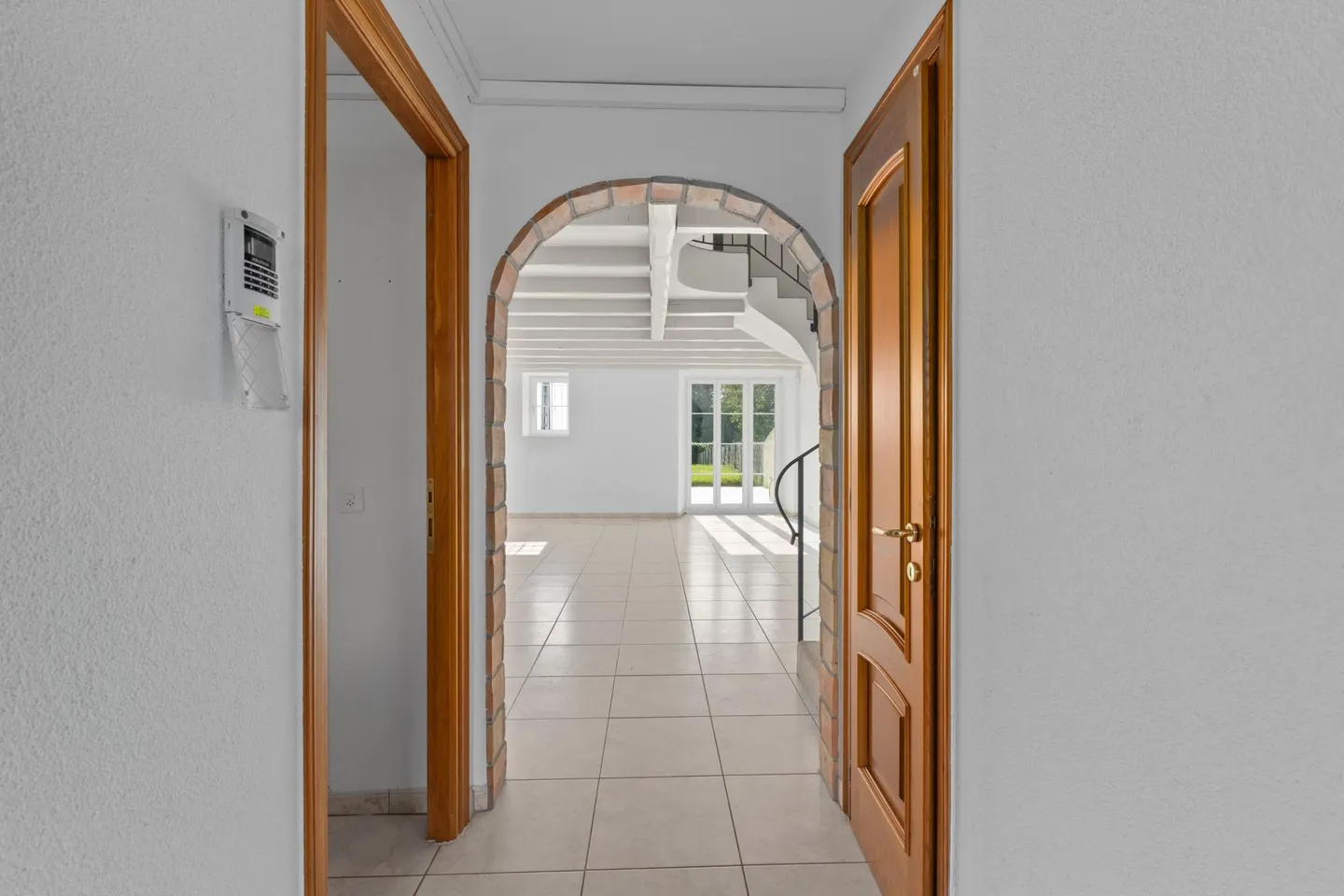 Charmante Familienvilla in Gilly - Foto 2 von 9