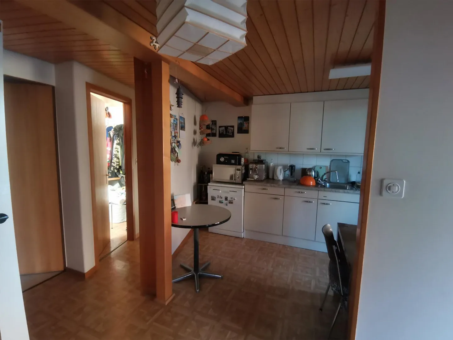 2.5 Room Apartment in Quiet Lerchenfeld Thun - Photo 3 of 8