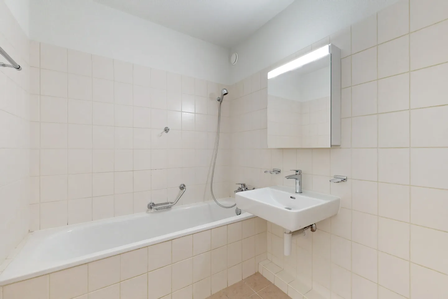 3-room apartment on the ground floor - Photo 10 of 12