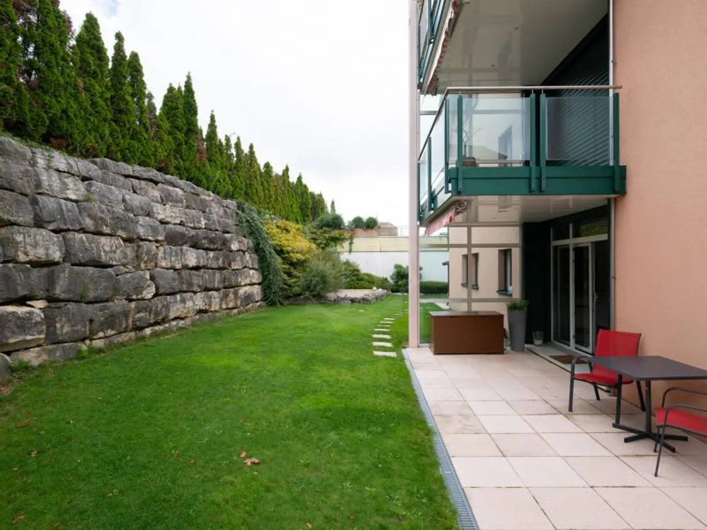 Schöne Wohnung - Mont-sur-Rolle - Foto 9 von 9