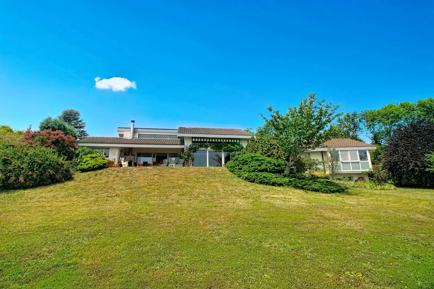 Einfamilienhaus kaufen - Foto 1 von 13