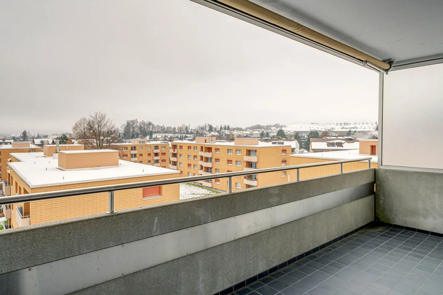 Moderne Wohnung in bester Lage - Foto 3 von 10