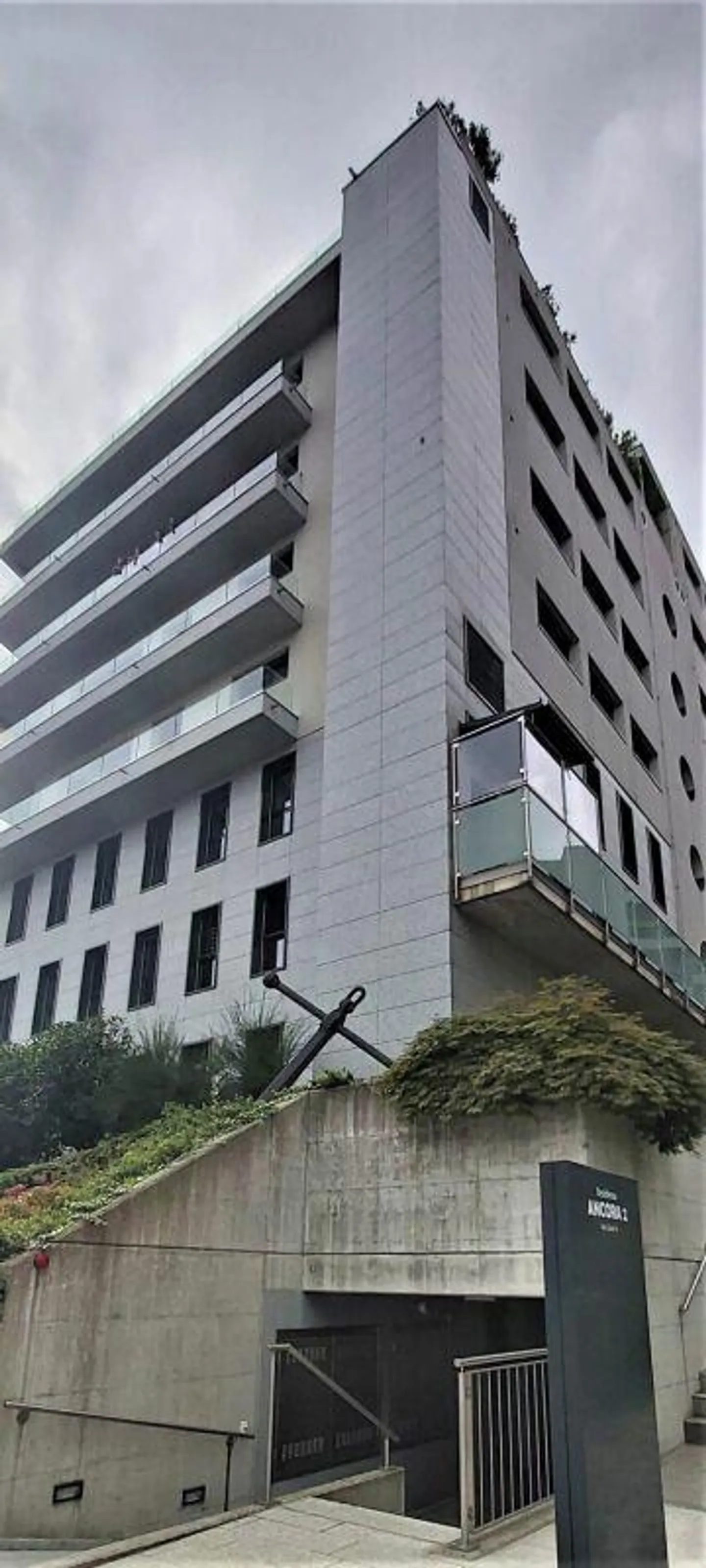 MAGNIFIQUE ET LUMINEUX APPARTEMENT DE 4.5 PIÈCES - Photo 1 sur 13