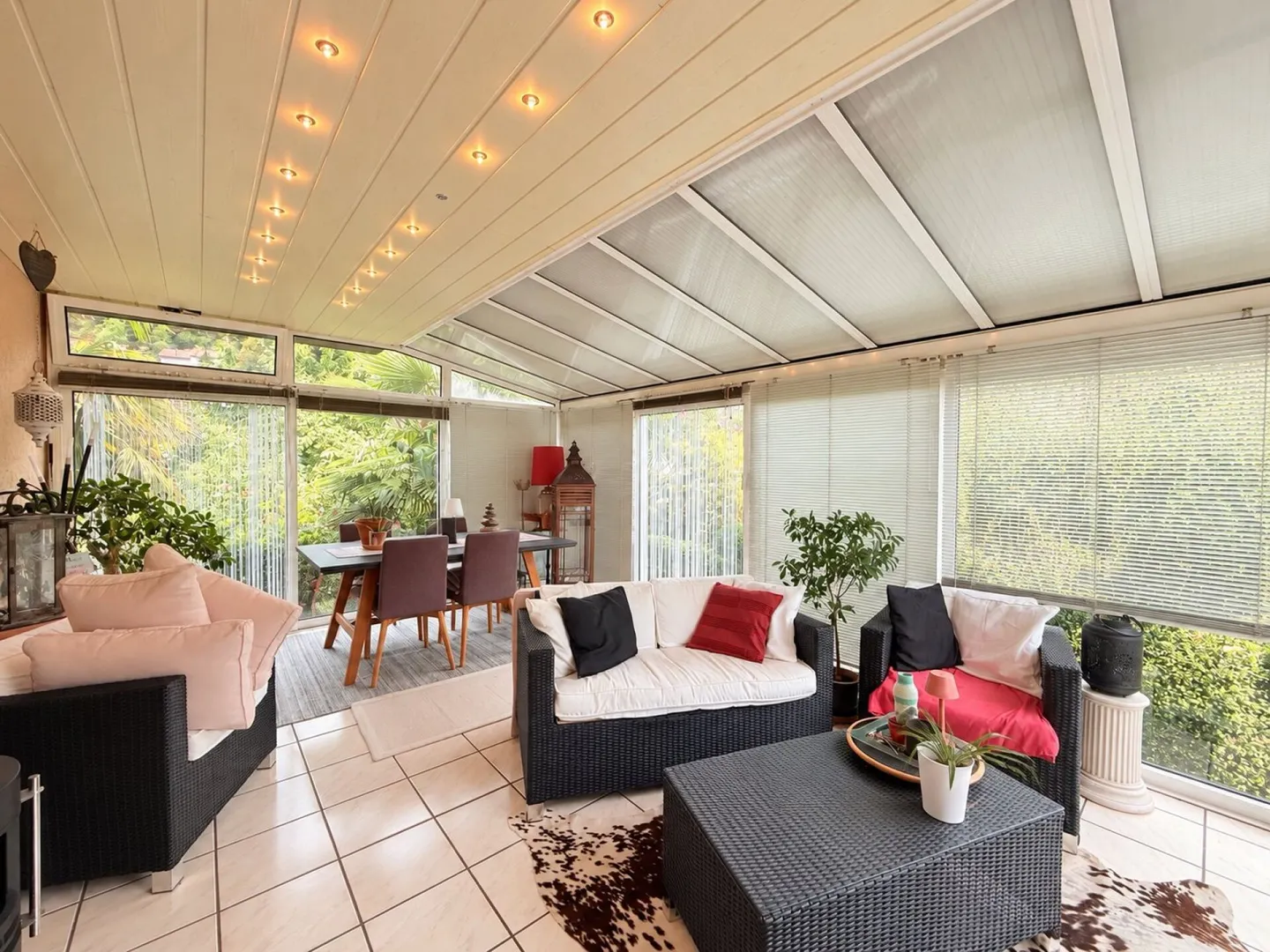 Una casa con charme e un bellissimo giardino a Duggingen - Foto 5 di 13
