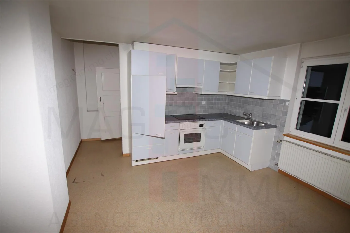Appartamento in affitto - Foto 3 di 9