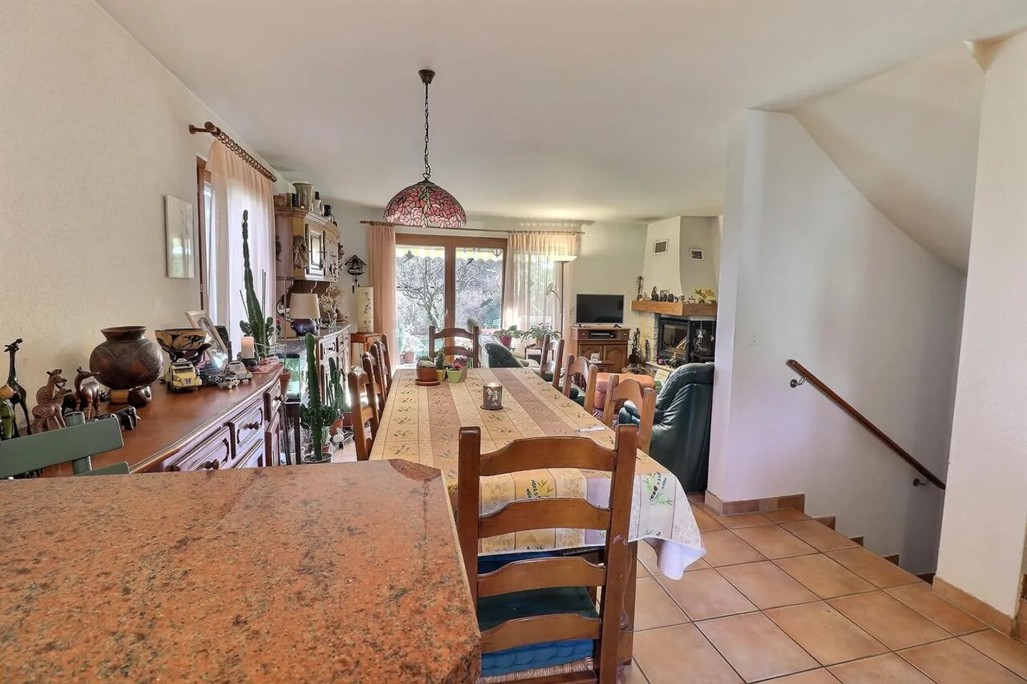 Schönes Haus in besetztem Leibrentenvertrag ohne Miete in ruhiger Lage mit großem Garten - Foto 6 von 15