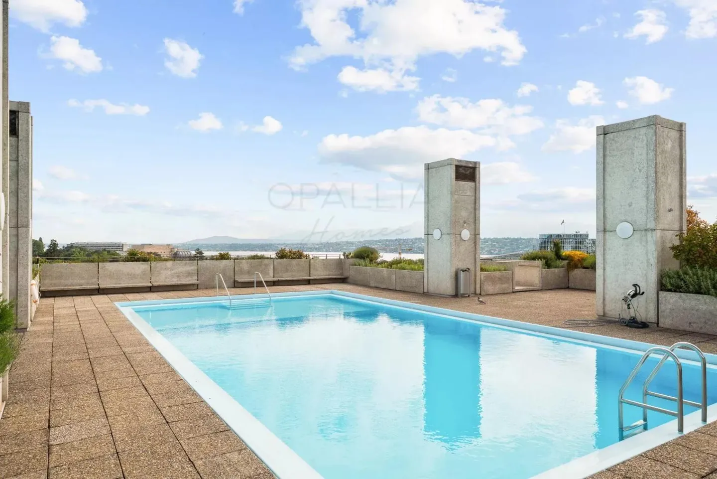 9-Zimmer-Wohnung - Foto 2 von 10