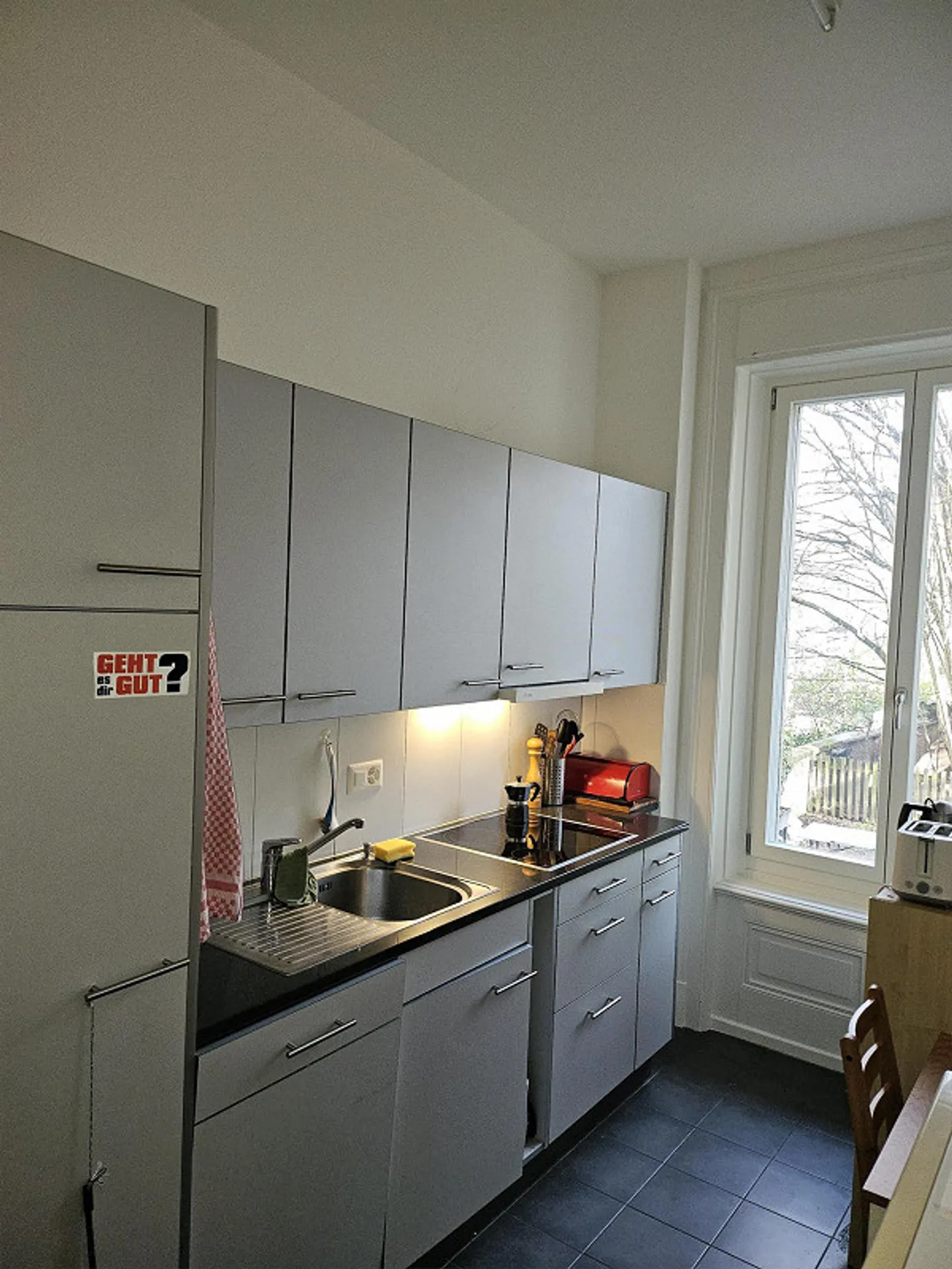 Room in shared apartment in Chilefäud - Photo 2 of 6