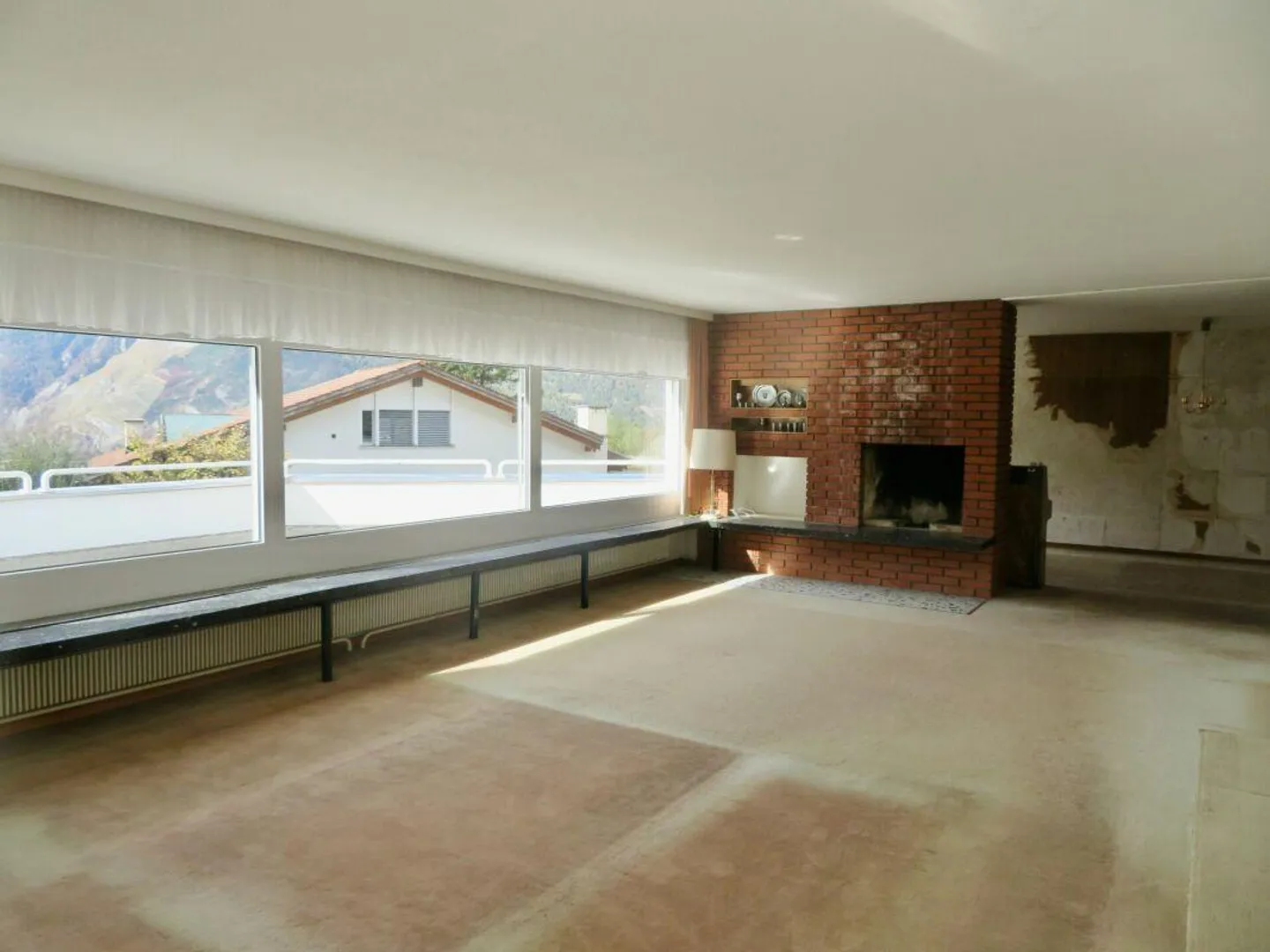 2.5 (3.5) Zi-Hausteil mit Terrasse, Garten und einmaliger Weitsicht - Foto 5 von 7