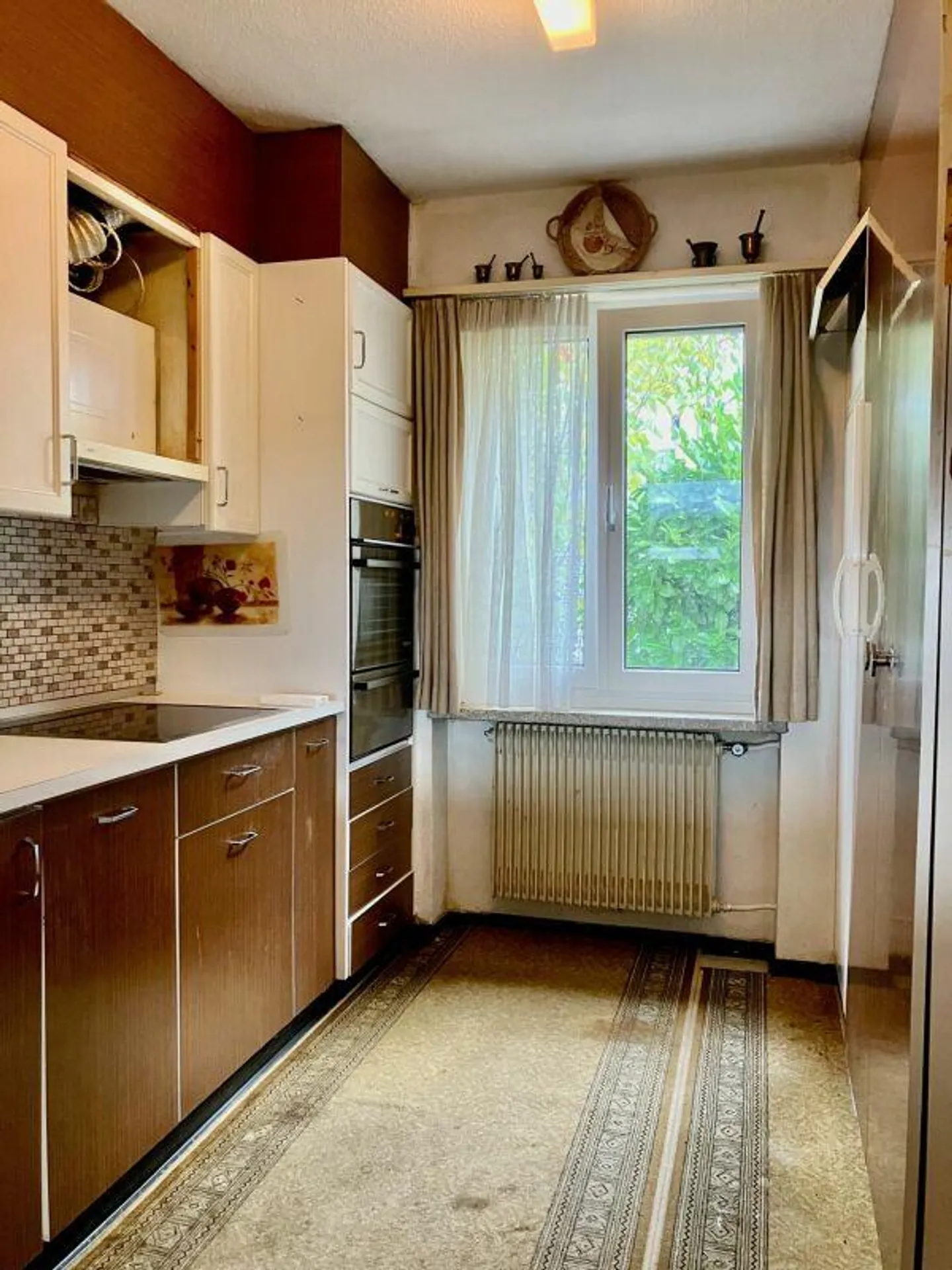 2.5 (3.5) Zi-Hausteil mit Terrasse, Garten und einmaliger Weitsicht - Foto 6 von 7