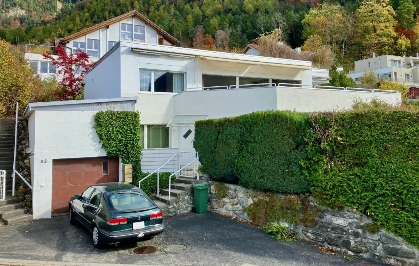 2.5 (3.5) Zi-Hausteil mit Terrasse, Garten und einmaliger Weitsicht - Foto 1 von 7