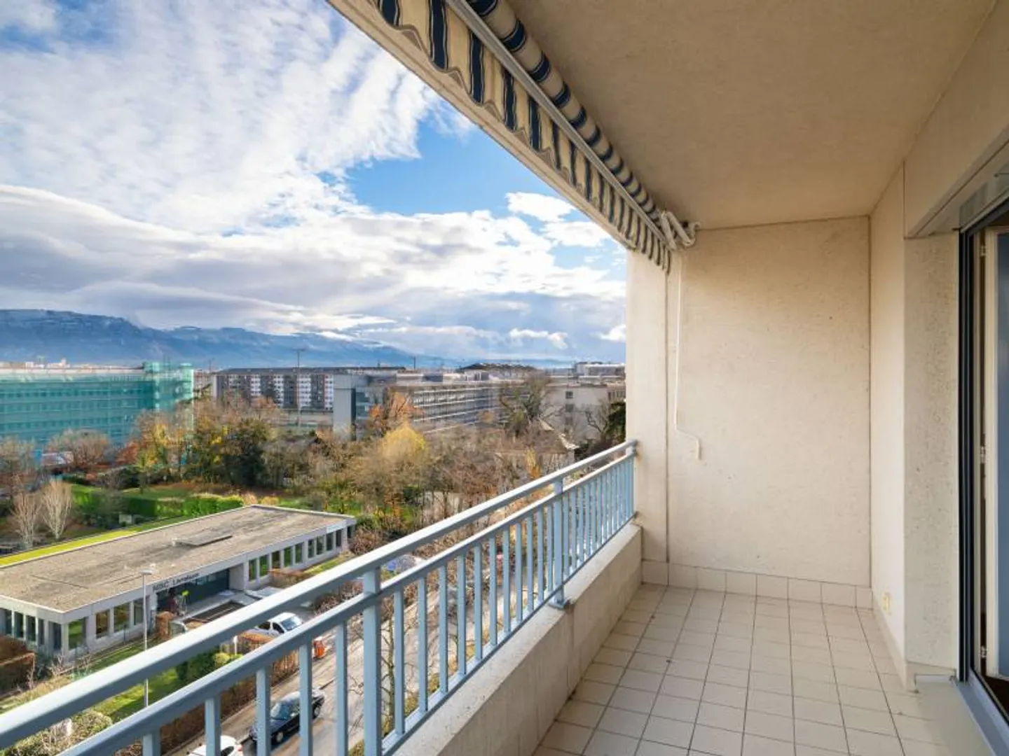 Appartement spacieux à Genève - Photo 1 sur 12
