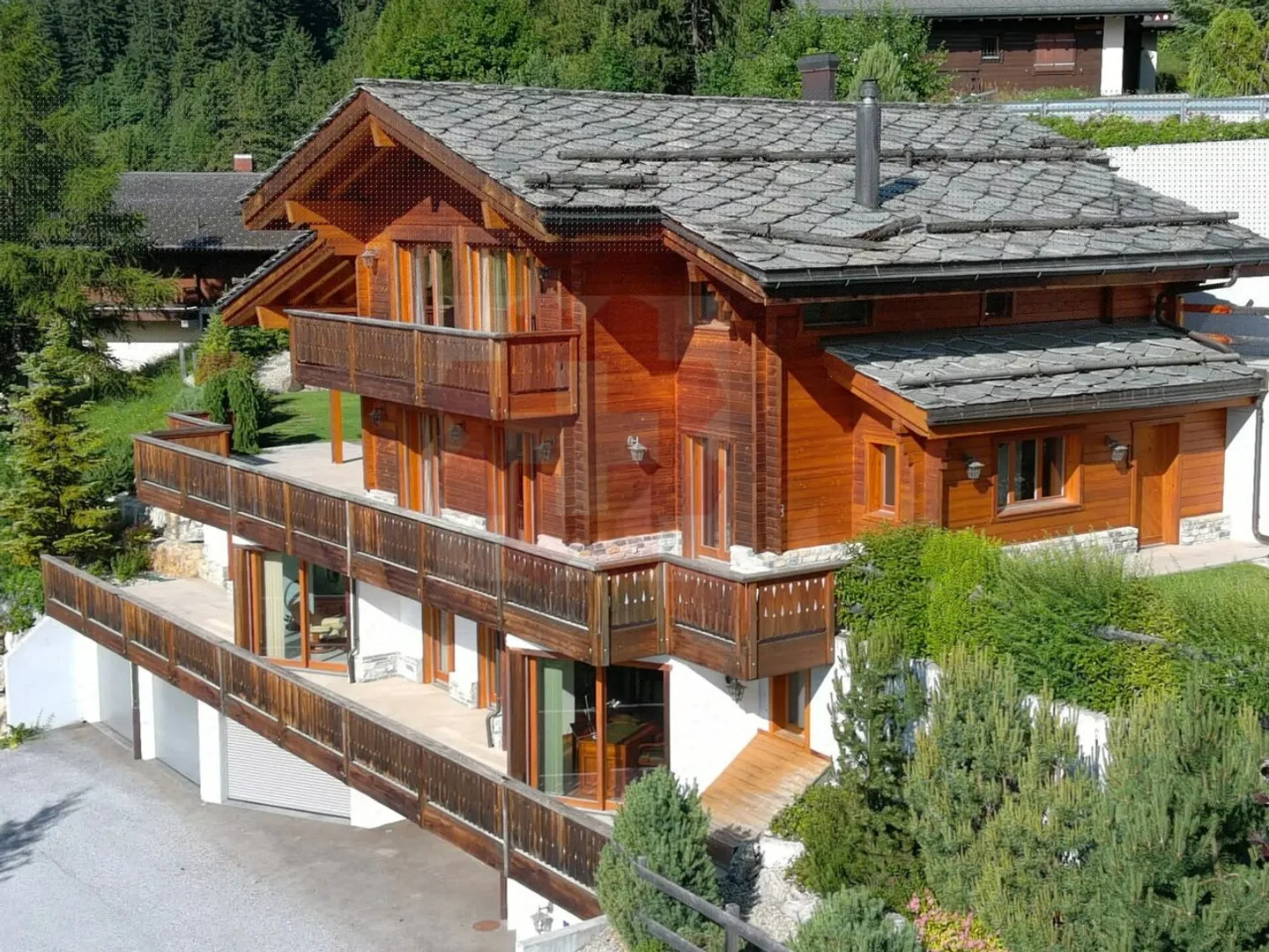 Außergewöhnliches Chalet in Anzère - Sekundärwohnsitz genehmigt und Erwerb durch Ausländer - Foto 7 von 13