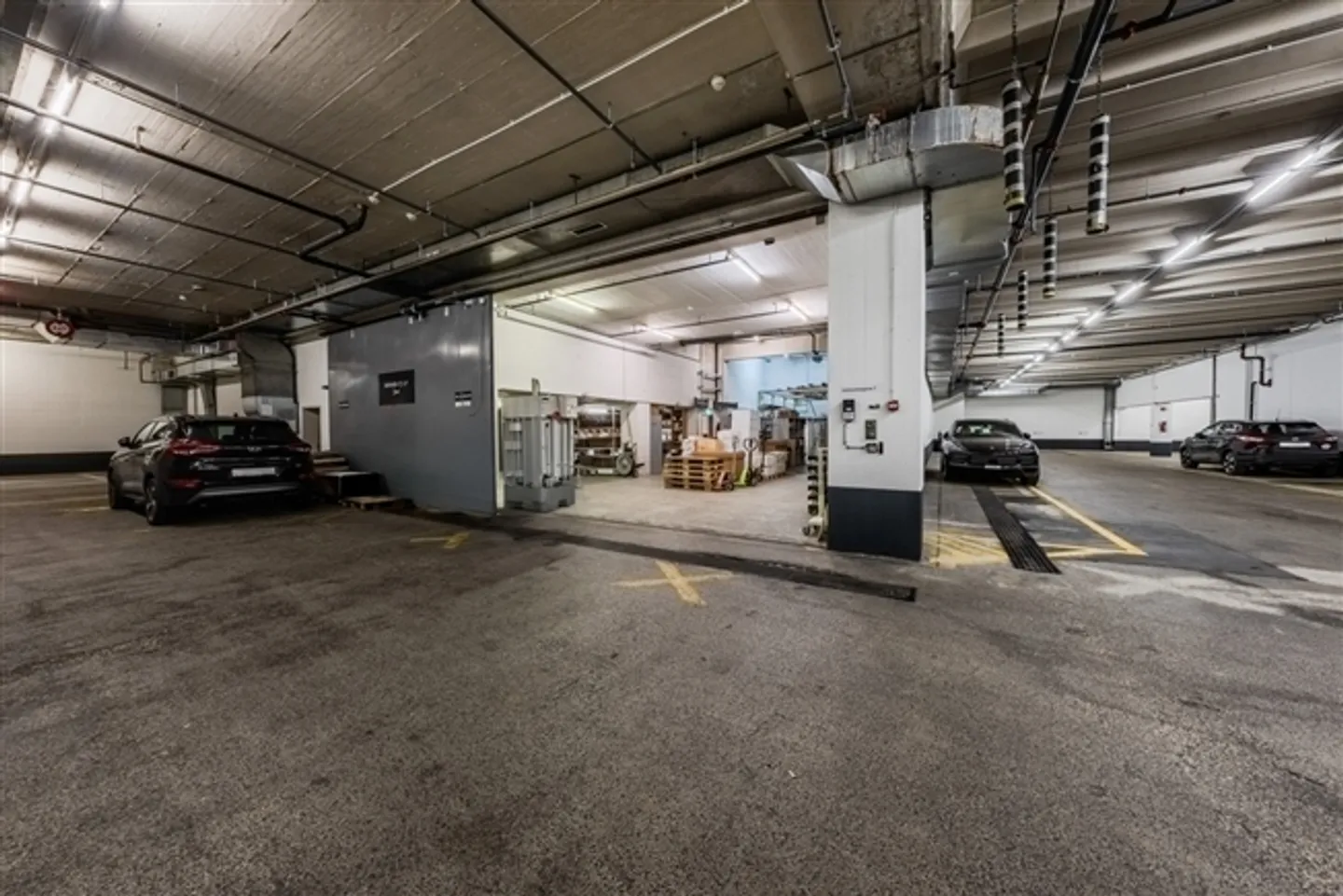 Spazi per uffici esclusivi tra Löwenplatz e Bahnhofstrasse - Foto 14 di 16