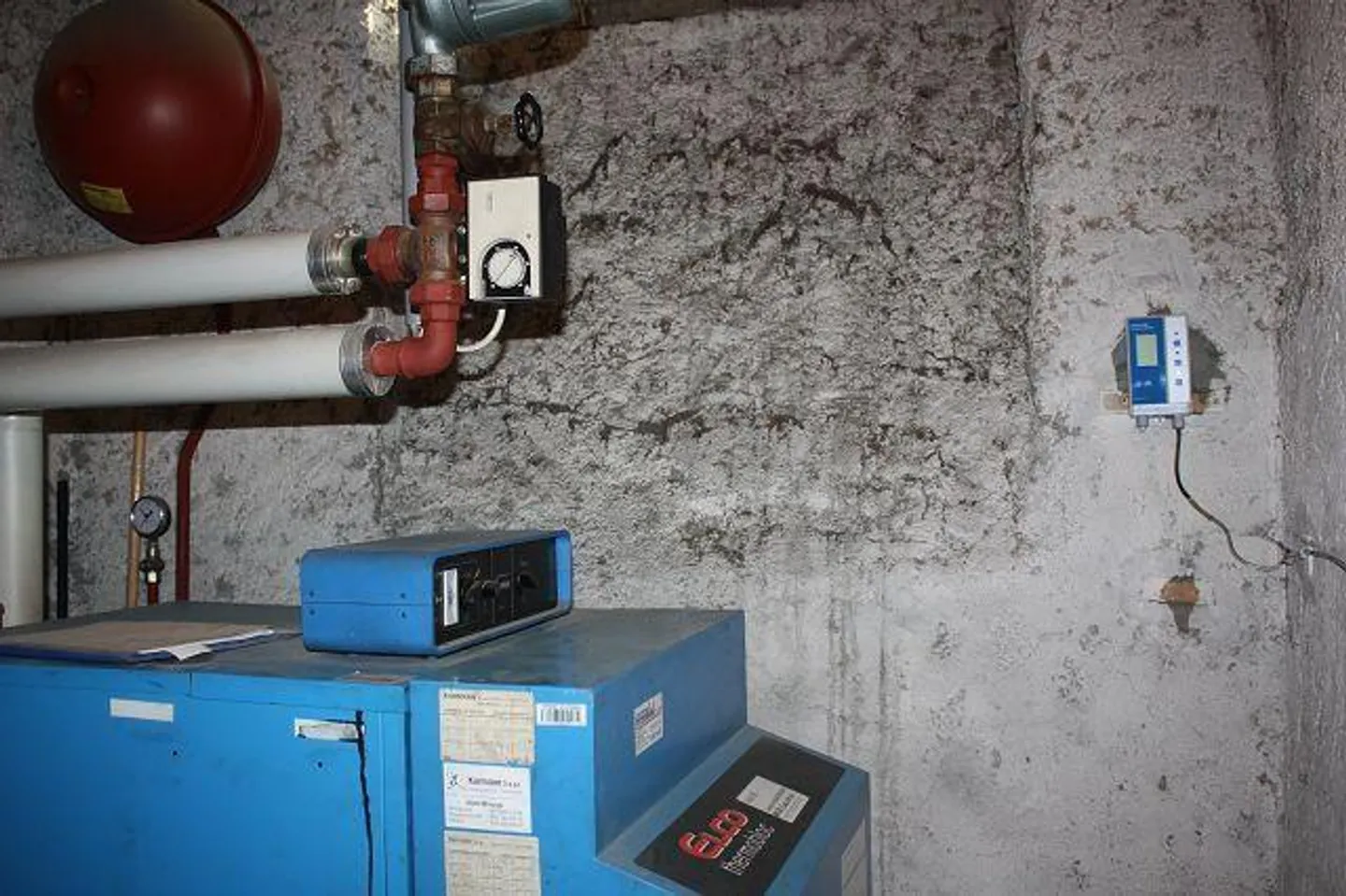 Casa plurifamiliare di 3 app.a reddito con terrazzi e garage / 3-Fa... - Foto 28 di 47