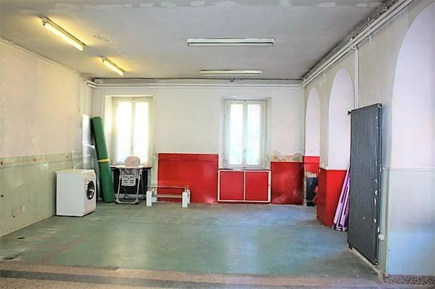 Casa plurifamiliare di 3 app.a reddito con terrazzi e garage / 3-Fa... - Foto 25 di 47