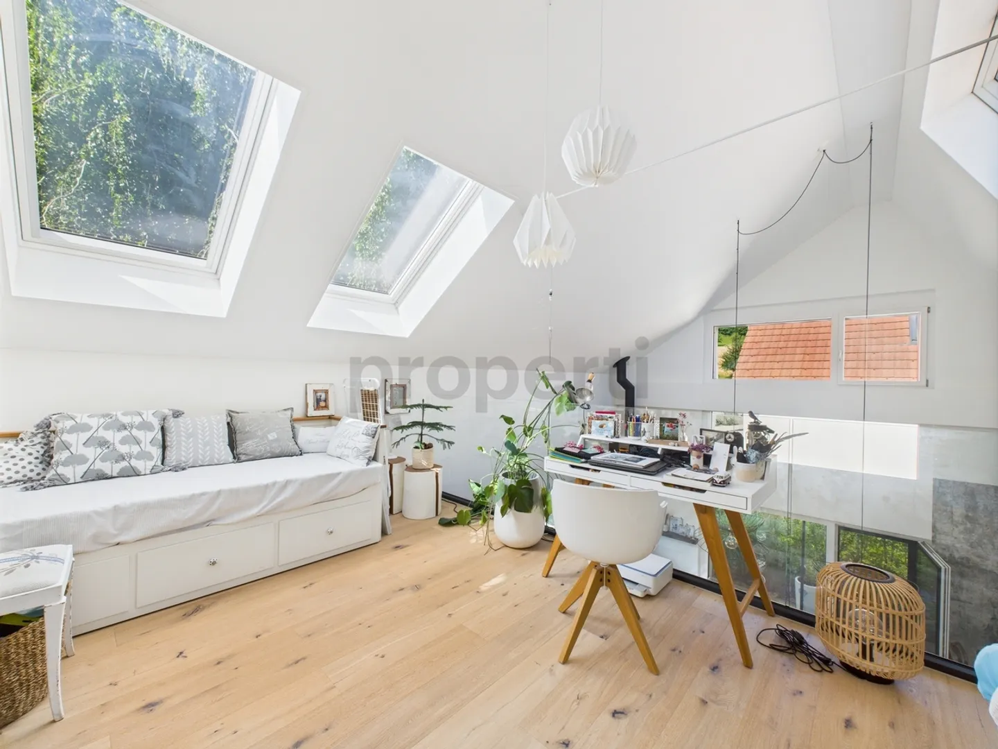 Charming 3.5-room apartment with fireplace in Birrwil - Photo 5 of 9
