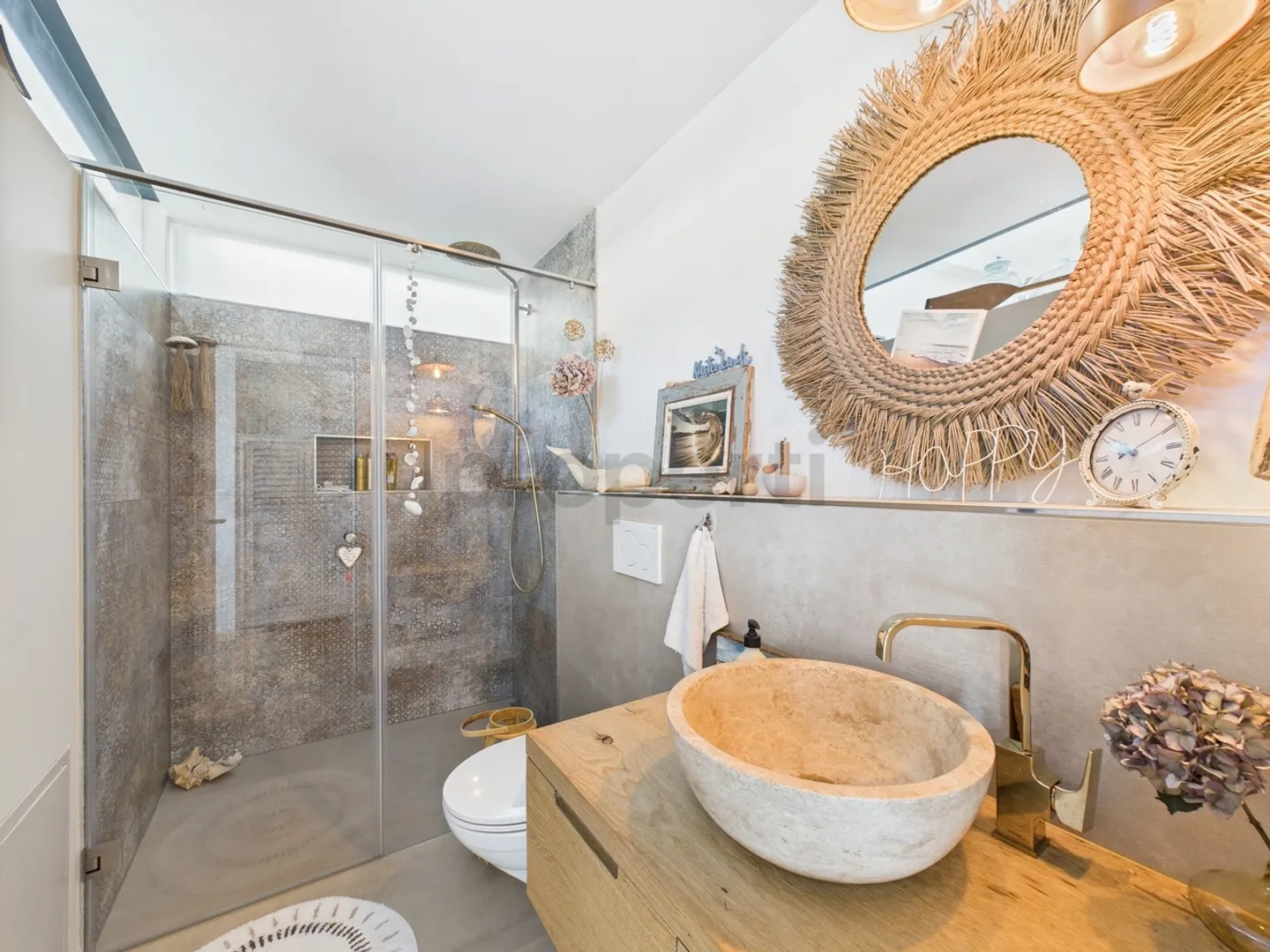Charming 3.5-room apartment with fireplace in Birrwil - Photo 6 of 9