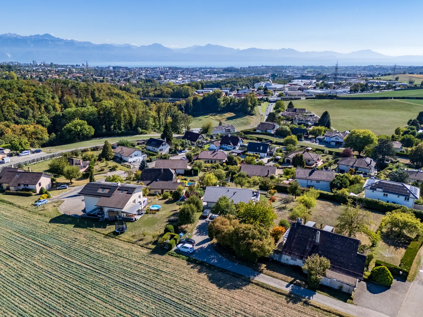 Stupenda Villa con Vista Lago - Foto 1 di 12